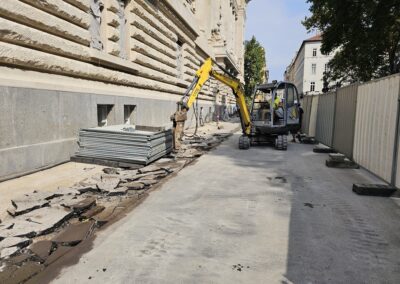 Magyar Nemzeti Bank aszfalt bontása