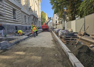 Magyar Nemzeti Bank nagykockakő rakása